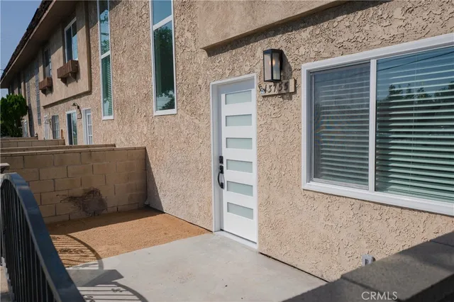 $549,000 | 13755 Los Angeles Street, Unit 5, Baldwin Park, CA 91706