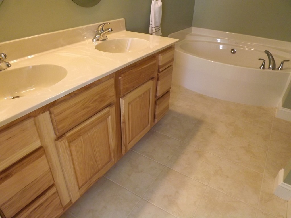 59 Providence Road, Unit 2 Grafton, MA 01519 - Photo 13 of 25 Gallery Image 13