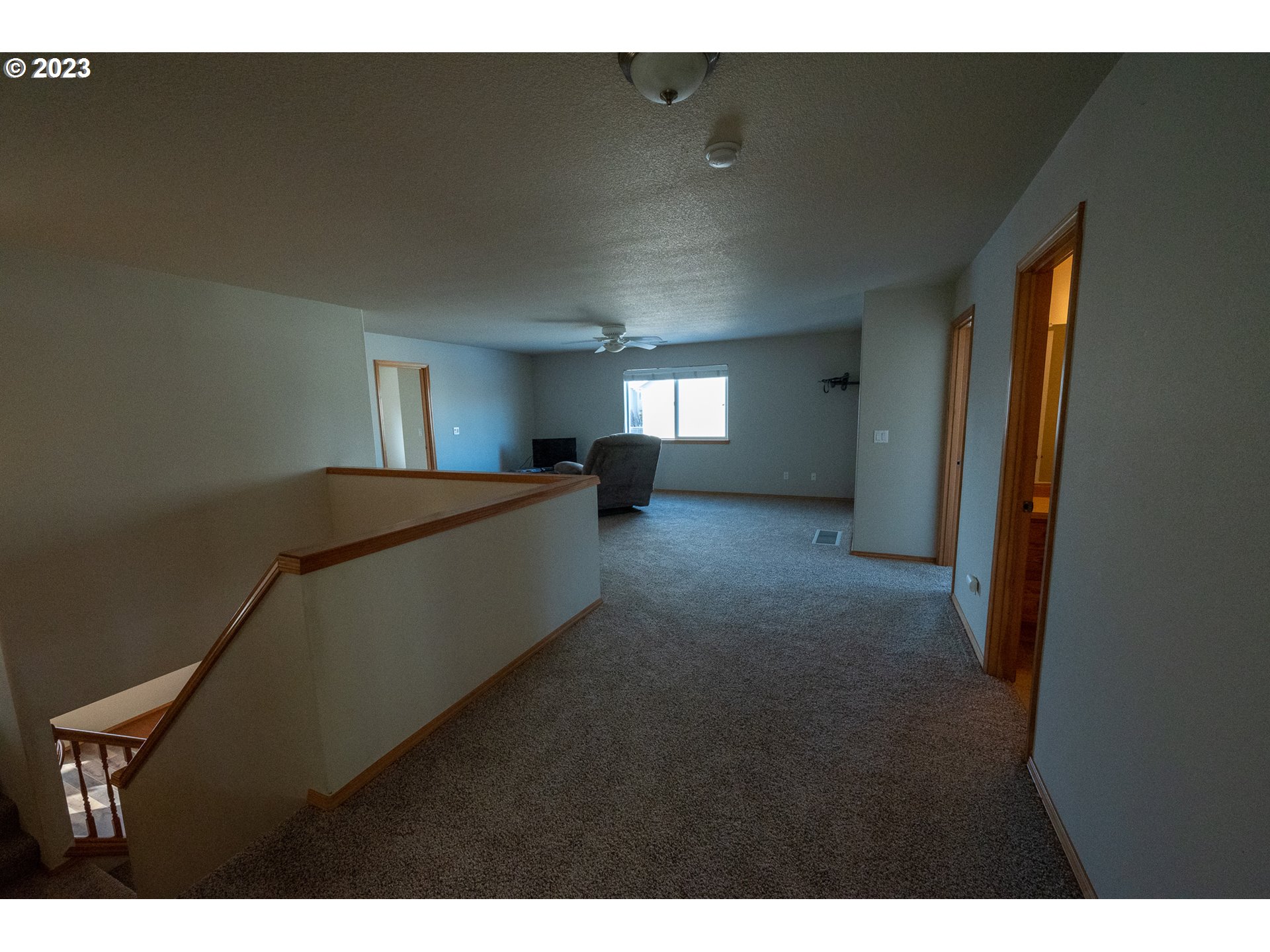 23891 Southwest Middleton Road Sherwood, OR 97140 - Photo 17 of 31 a view of a livingroom with furniture