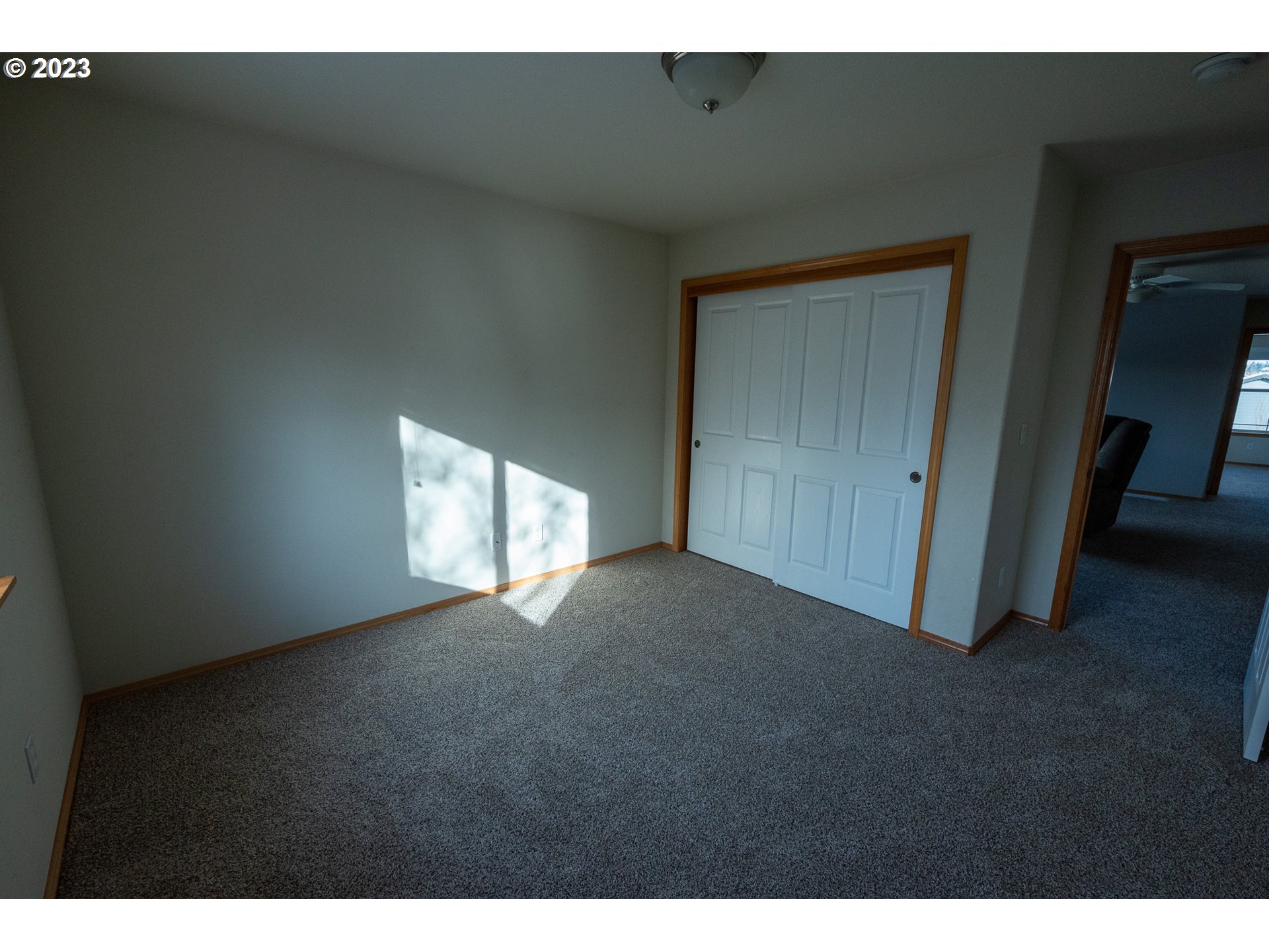 23891 Southwest Middleton Road Sherwood, OR 97140 - Photo 19 of 31 a view of empty room and window
