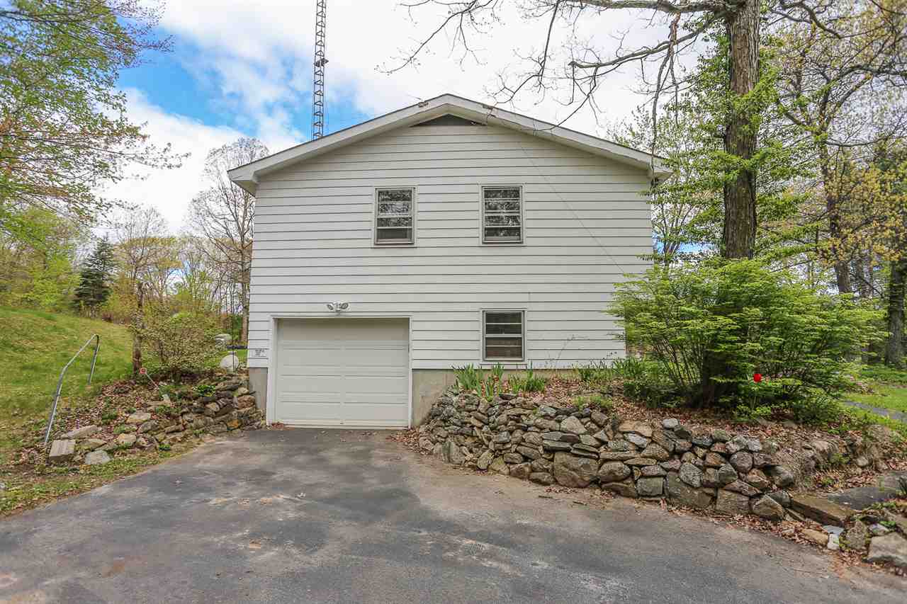 97 Old Derry Road Londonderry, NH 03053 - Photo 4 of 26