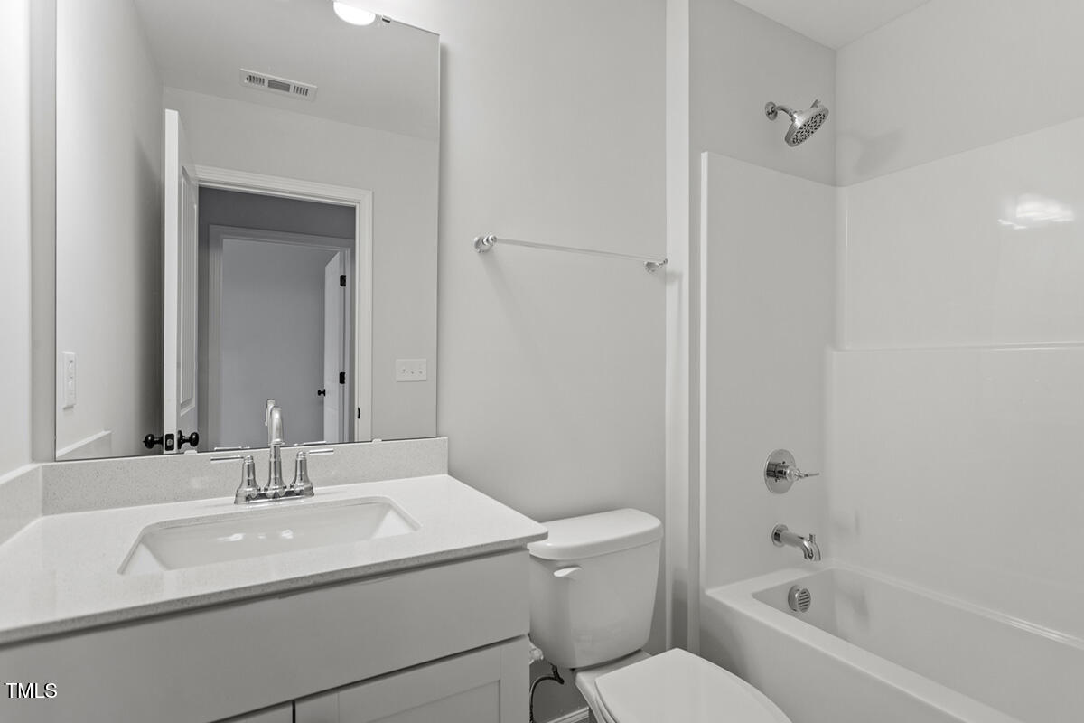 359 North Maple Walk, Unit 210 Garner, NC 27529 - Photo 37 of 49 FMWeb38