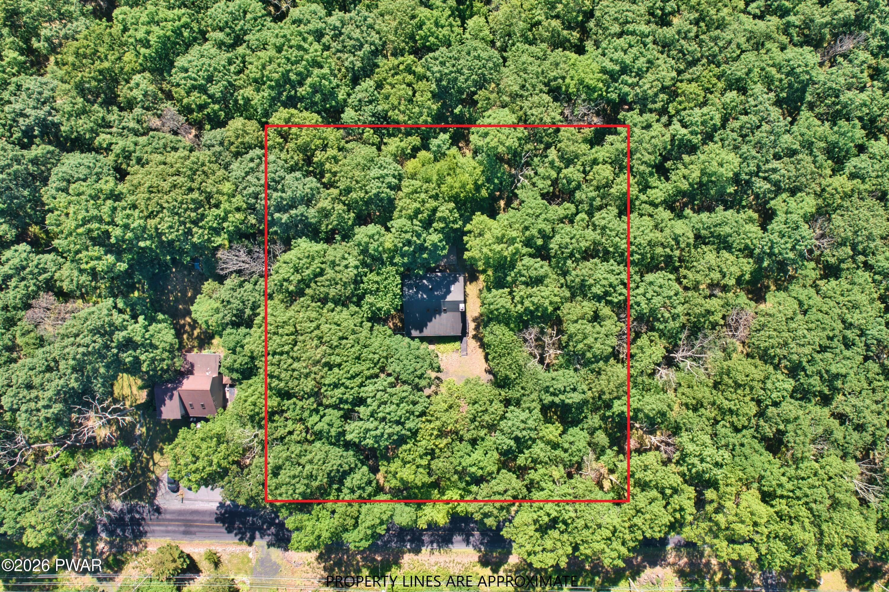 326 Gold Finch Road Bushkill, PA 18324 - Photo 22 of 37