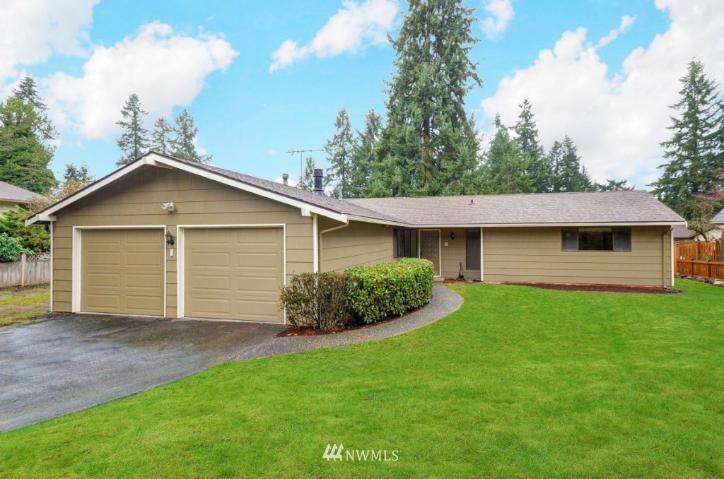 12720 Southeast 95th Place Renton, WA 98056 - Photo 1 of 25 Gallery Image 1
