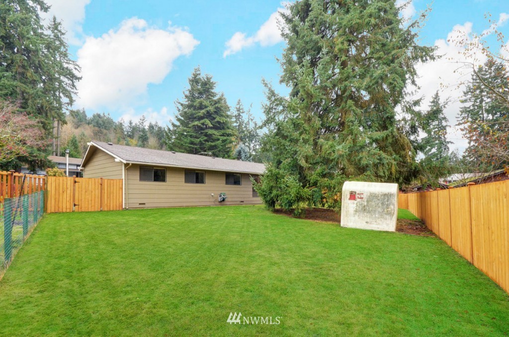 12720 Southeast 95th Place Renton, WA 98056 - Photo 23 of 25 Gallery Image 23