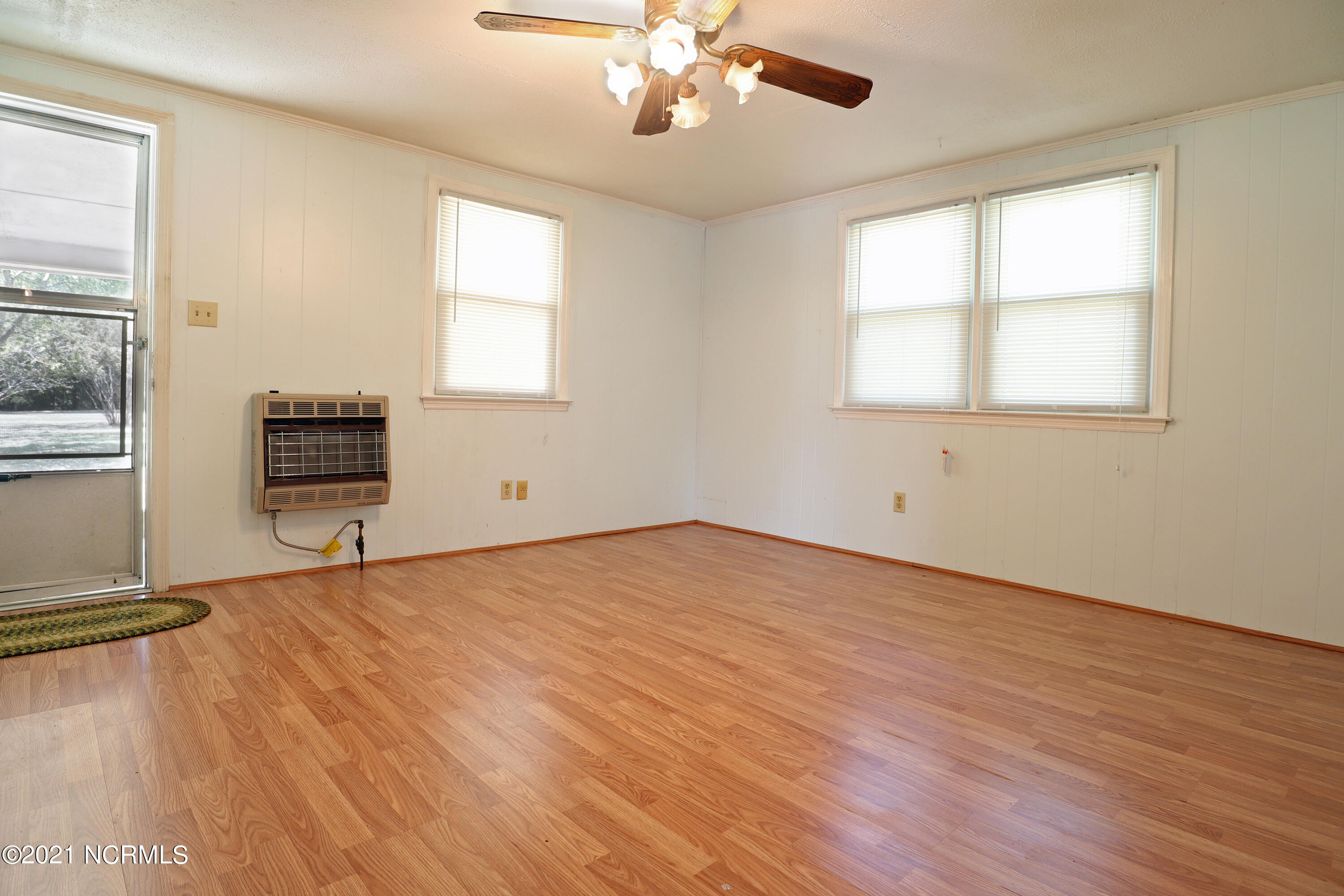 1635 Plank Road Robbins, NC 27325 - Photo 13 of 26 dining room 2