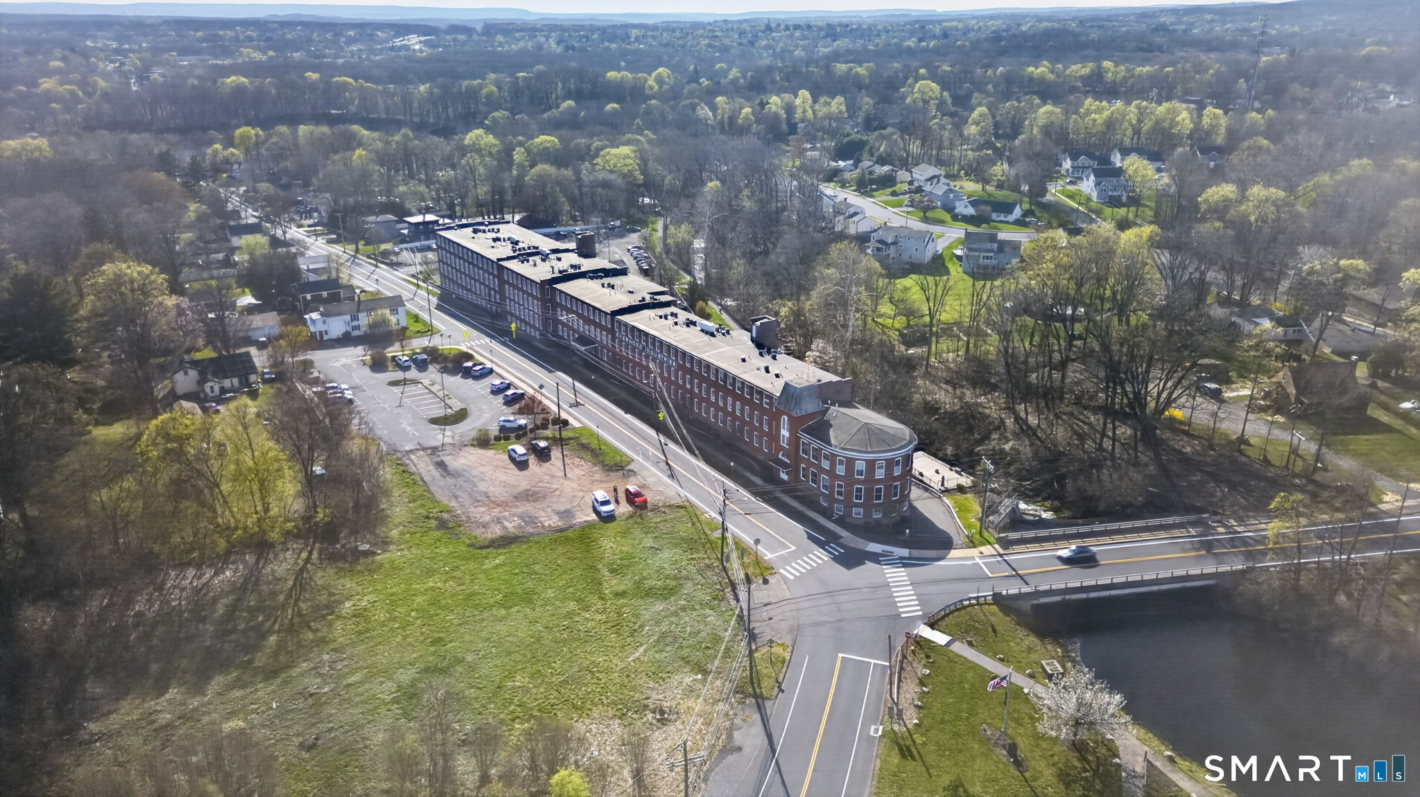 10 Main Street, Unit 102 Berlin, CT 06037 - Photo 25 of 28 a view of a city