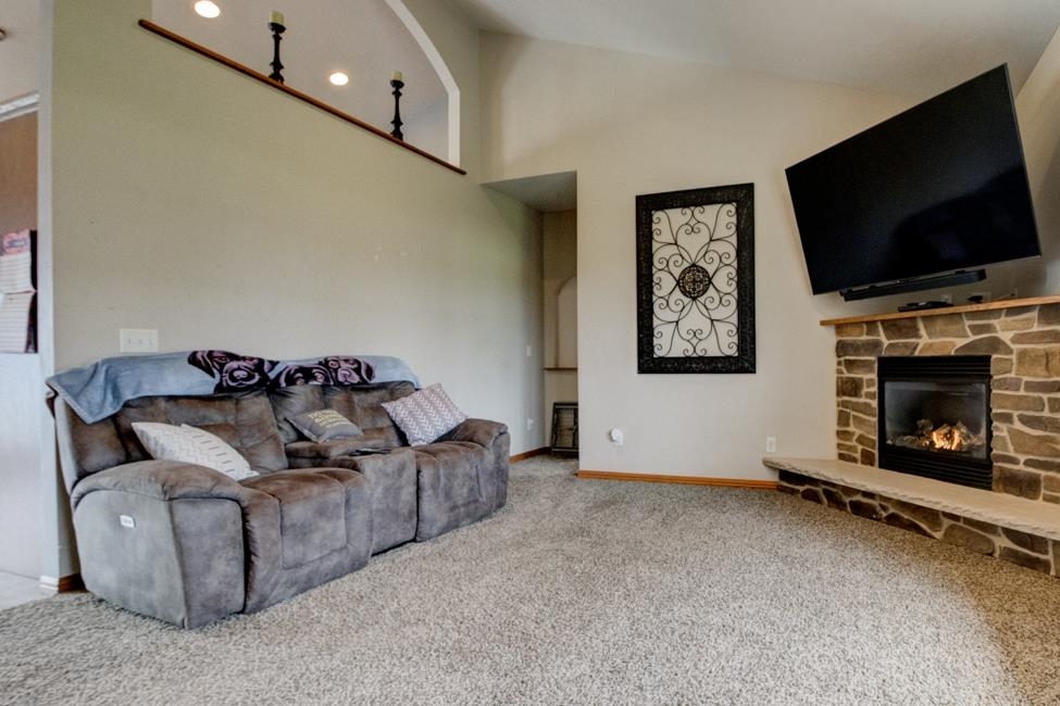 150 Kenyon Pound, WI 54161 - Photo 7 of 72