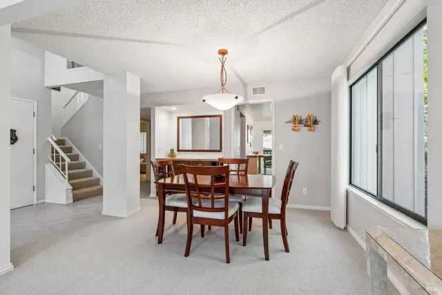 $885,000 | 11 Chapparal Court, Novato, CA 94949