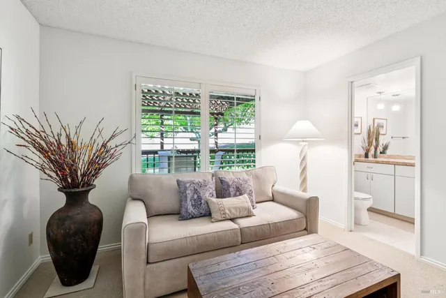 $885,000 | 11 Chapparal Court, Novato, CA 94949