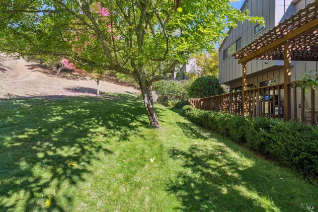 $885,000 | 11 Chapparal Court, Novato, CA 94949