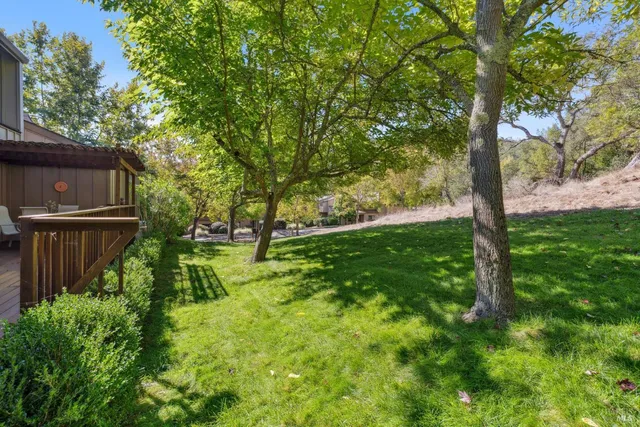 $885,000 | 11 Chapparal Court, Novato, CA 94949