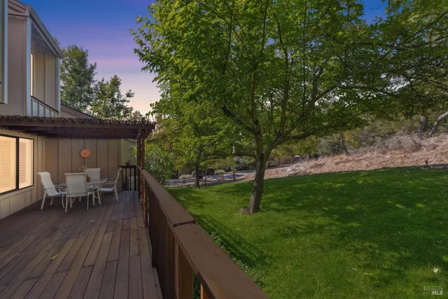 $885,000 | 11 Chapparal Court, Novato, CA 94949