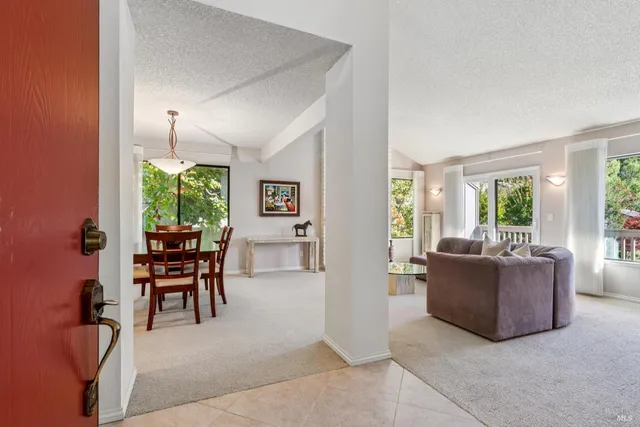 $885,000 | 11 Chapparal Court, Novato, CA 94949