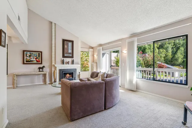 $885,000 | 11 Chapparal Court, Novato, CA 94949