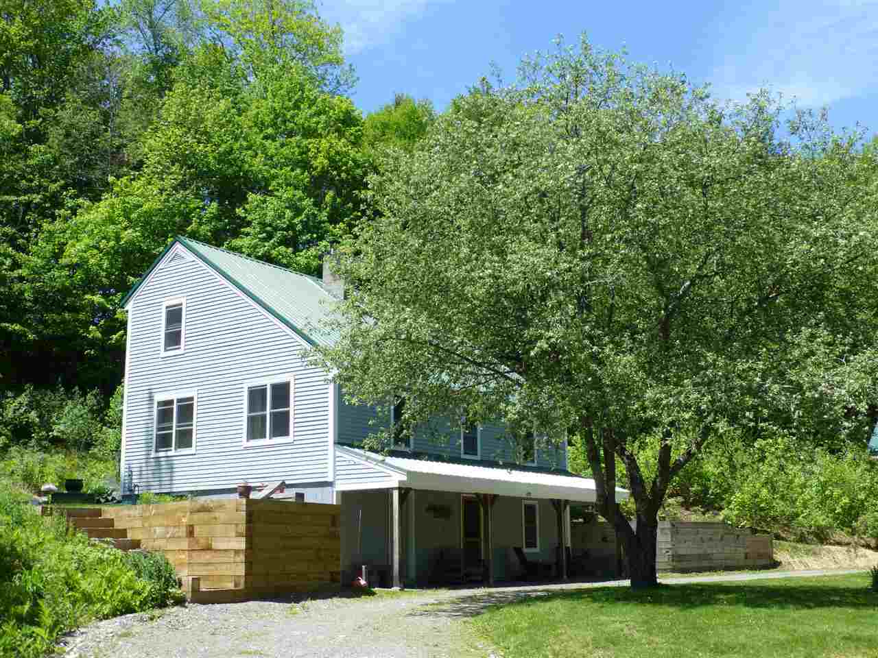 689 Canoe Brook Road Dummerston, VT 05346 - Photo 2 of 28
