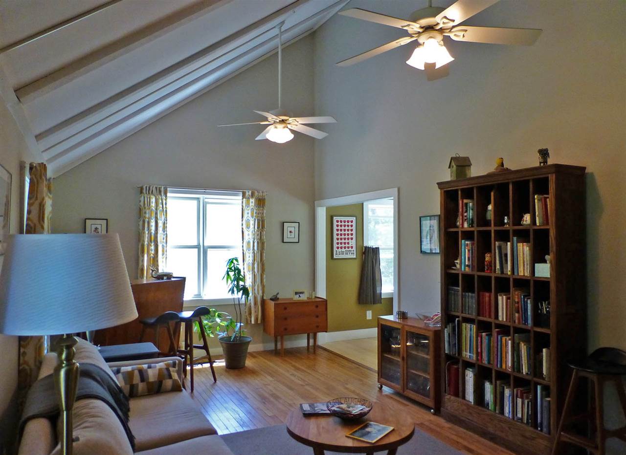 689 Canoe Brook Road Dummerston, VT 05346 - Photo 13 of 28