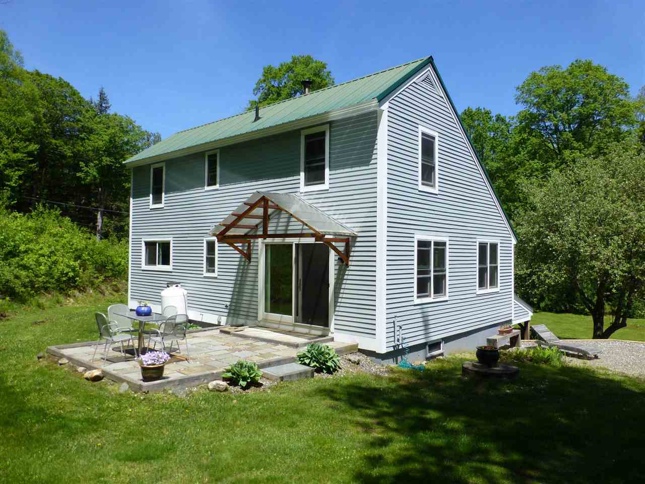 689 Canoe Brook Road Dummerston, VT 05346 - Photo 5 of 28
