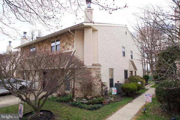 $449,000 | 10222 Murty Lane, Philadelphia, PA 19116