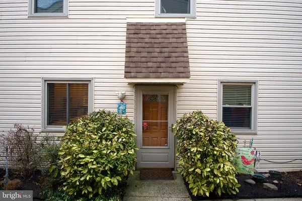 $449,000 | 10222 Murty Lane, Philadelphia, PA 19116