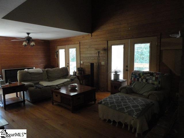 222 Zion School Road Easley, SC 29642 - Photo 8 of 23