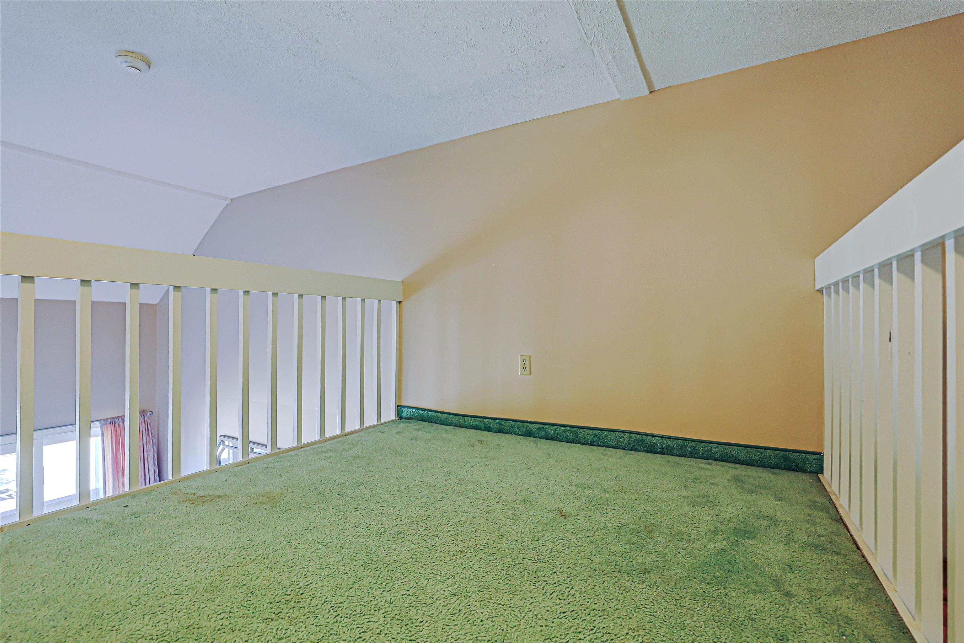 115 Weirs Road, Unit 308 Gilford, NH 03249 - Photo 18 of 34