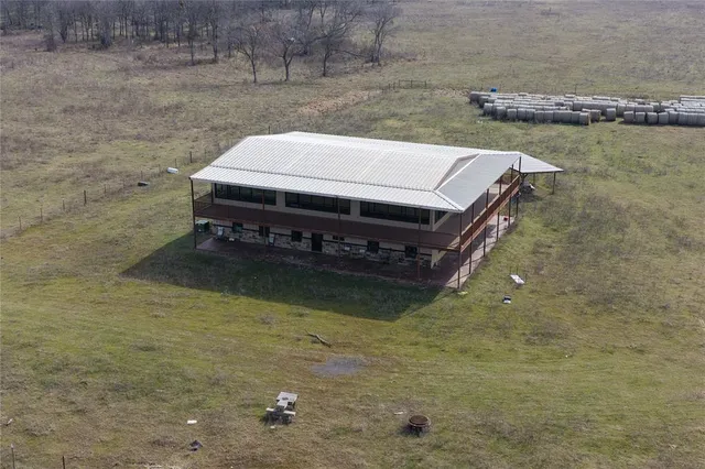 $5,400,000 | 15880 County Road 1260, Richland, TX 76681