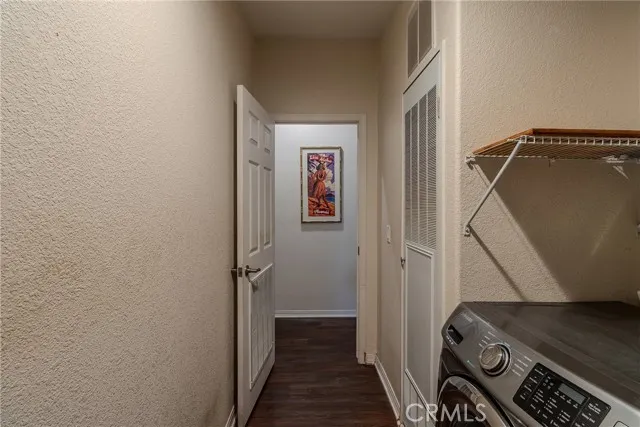 10550 Western, Unit 93 Stanton, CA 90680 - Photo 13 of 34 a view of hallway