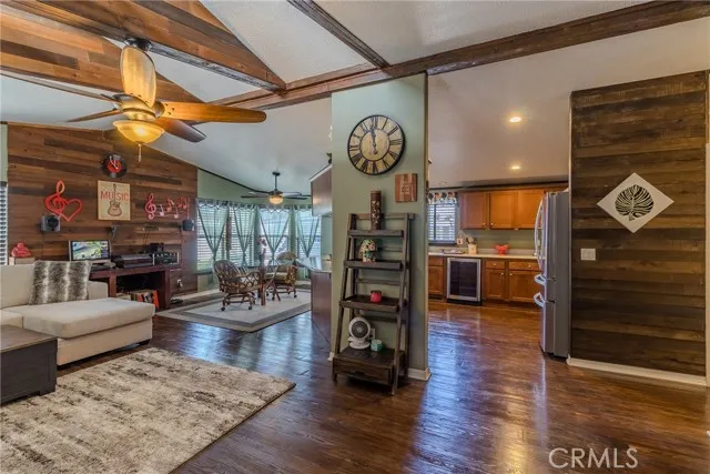 10550 Western, Unit 93 Stanton, CA 90680 - Photo 5 of 34 a living room with fireplace furniture and a flat screen tv