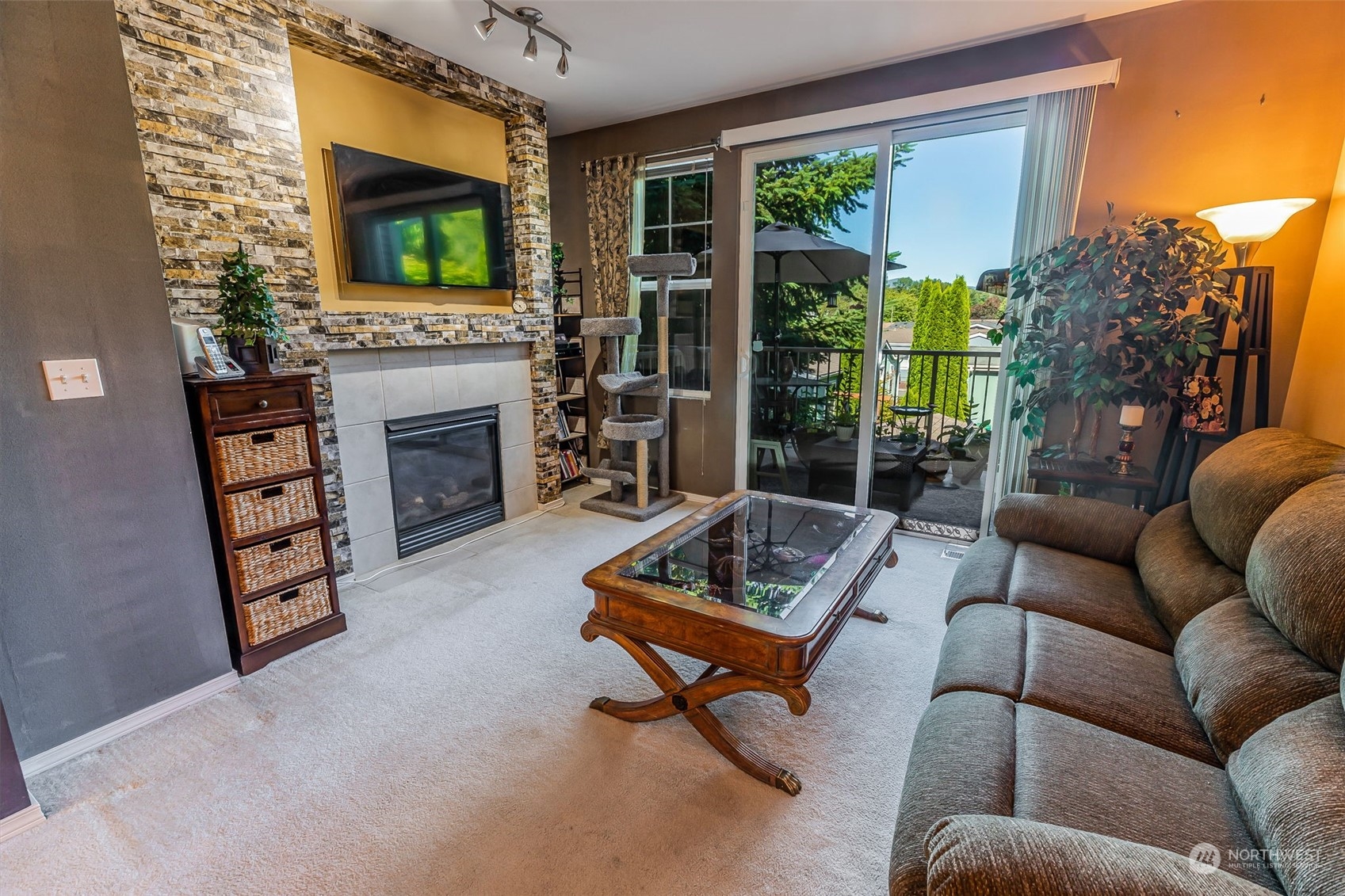 15325 Southeast 155th Place, Unit U6 Renton, WA 98058 - Photo 6 of 34 Gallery Image 6