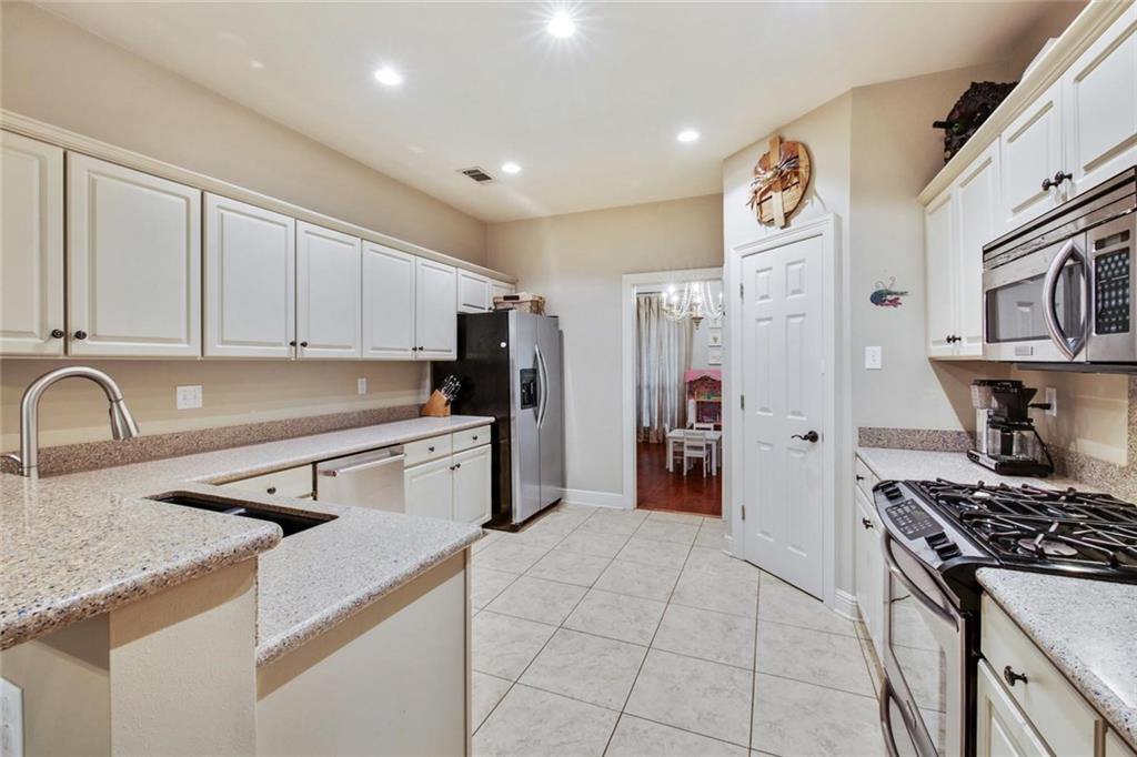 760 Rue Marseille Mandeville, LA 70471 - Photo 6 of 23 Gallery Image 6