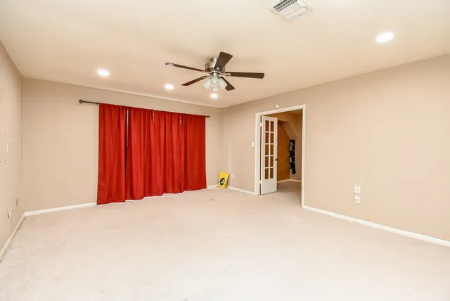 $2,700 | 1814 Corral Drive, Houston, TX 77090