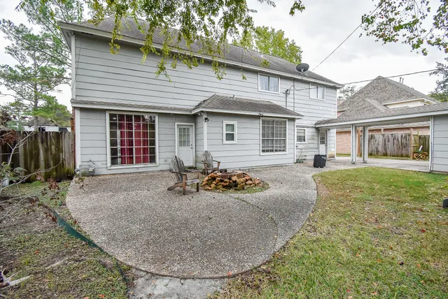 $2,700 | 1814 Corral Drive, Houston, TX 77090