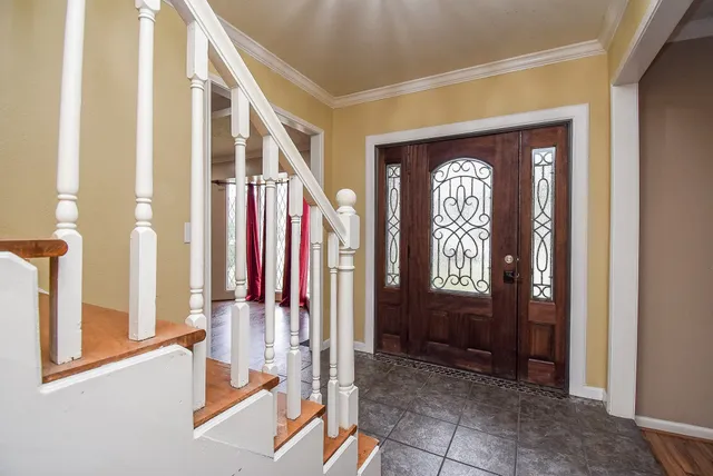 $2,700 | 1814 Corral Drive, Houston, TX 77090