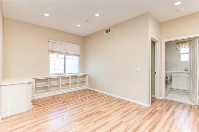 $1,410,000 | 6 Tidewater Cove, Buena Park, CA 90621