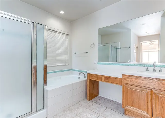 $1,410,000 | 6 Tidewater Cove, Buena Park, CA 90621