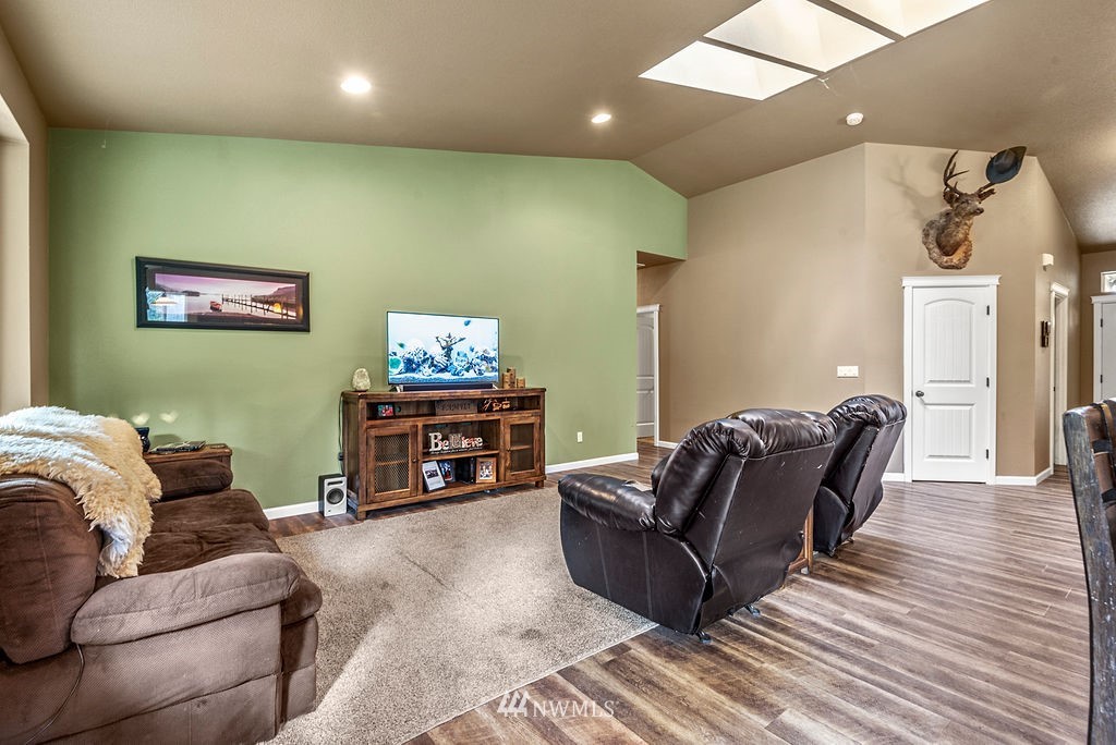 115 Axis Road Castle Rock, WA 98611 - Photo 11 of 30 Gallery Image 11
