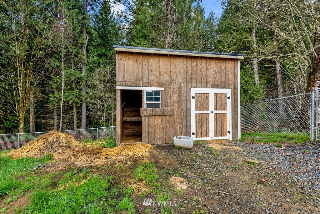 115 Axis Road Castle Rock, WA 98611 - Photo 30 of 30 Gallery Image 30