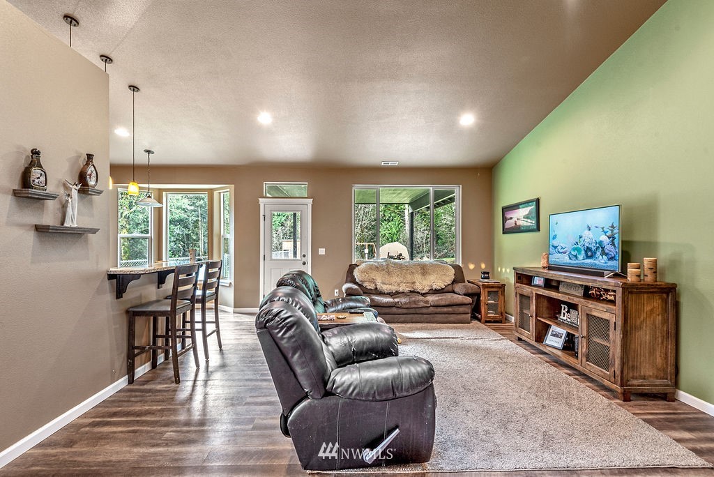 115 Axis Road Castle Rock, WA 98611 - Photo 7 of 30 Gallery Image 7
