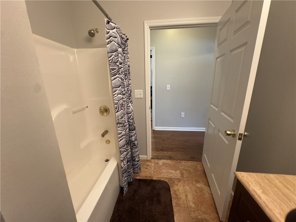 1387 Lake Hills Road Auburn, AL 36830 - Photo 22 of 25 Gallery Image 22