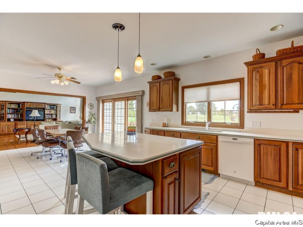 2504 Muirfield Road Springfield, IL 62711 - Photo 14 of 32