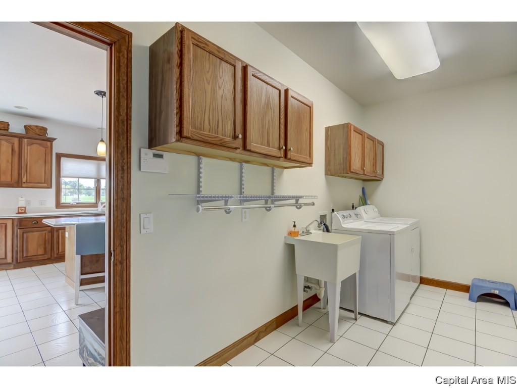 2504 Muirfield Road Springfield, IL 62711 - Photo 17 of 32