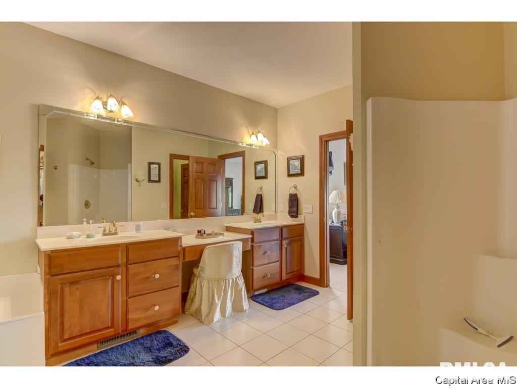 2504 Muirfield Road Springfield, IL 62711 - Photo 23 of 32