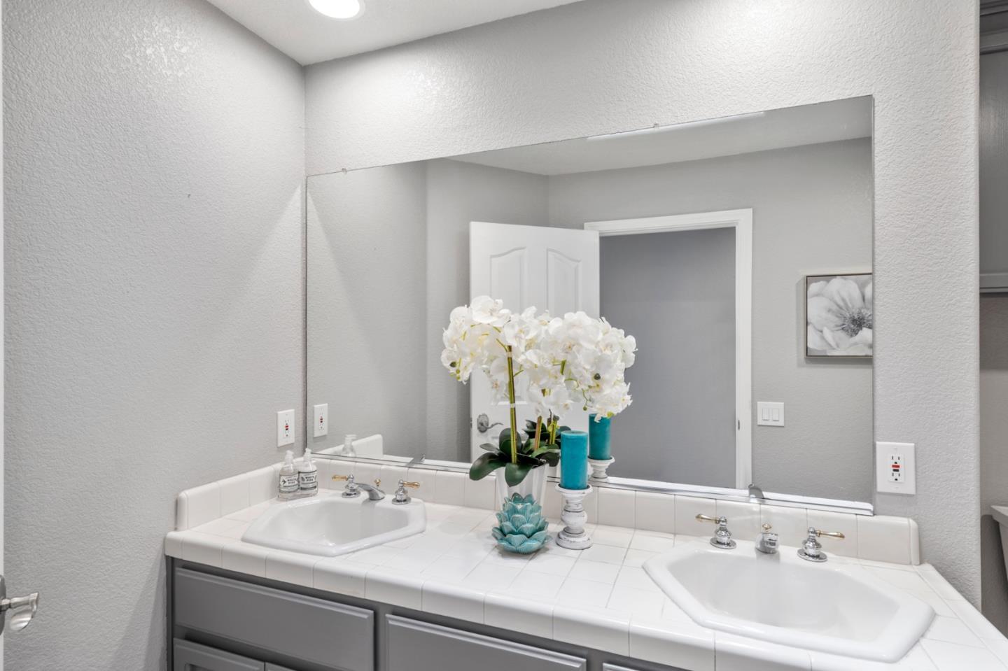 17385 Walnut Grove Drive Morgan Hill, CA 95037 - Photo 24 of 34