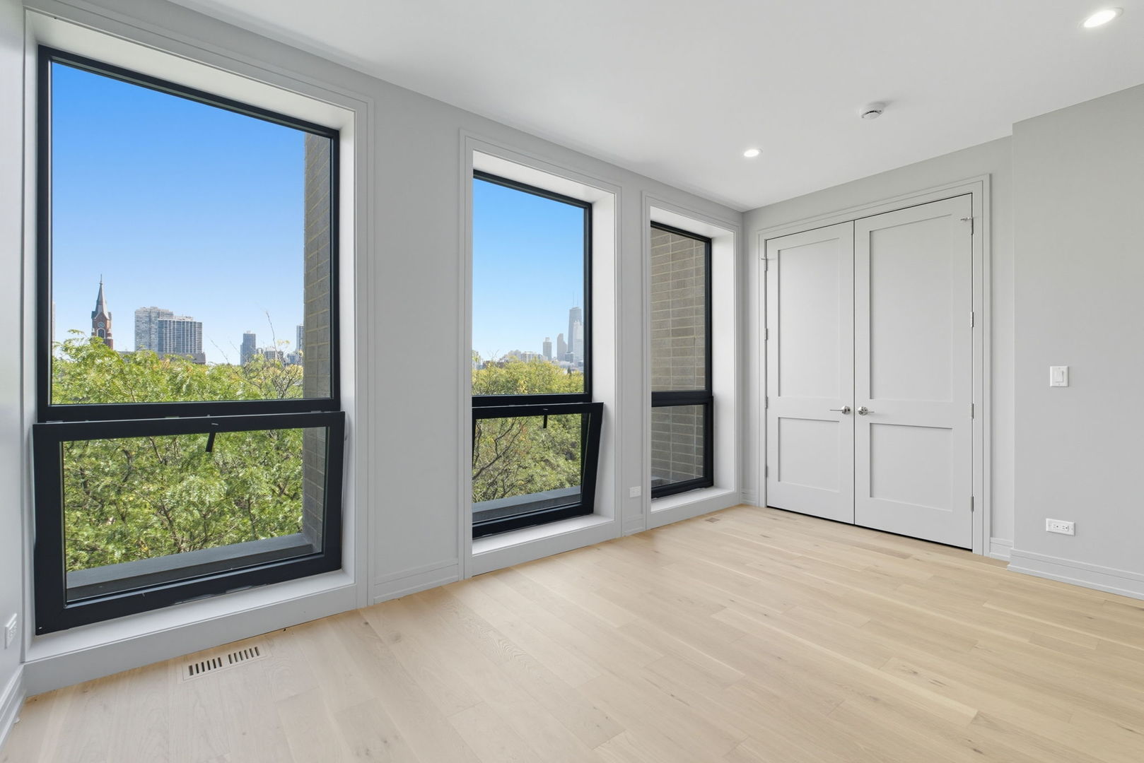 1646 North Orchard Street, Unit PHS Chicago, IL 60614 - Photo 24 of 33