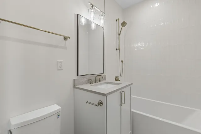 $1,849,000 | 1646 North Orchard Street, Unit PHS, Chicago, IL 60614