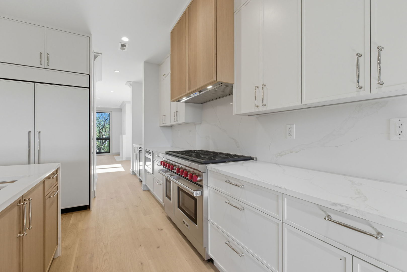 1646 North Orchard Street, Unit PHS Chicago, IL 60614 - Photo 6 of 33