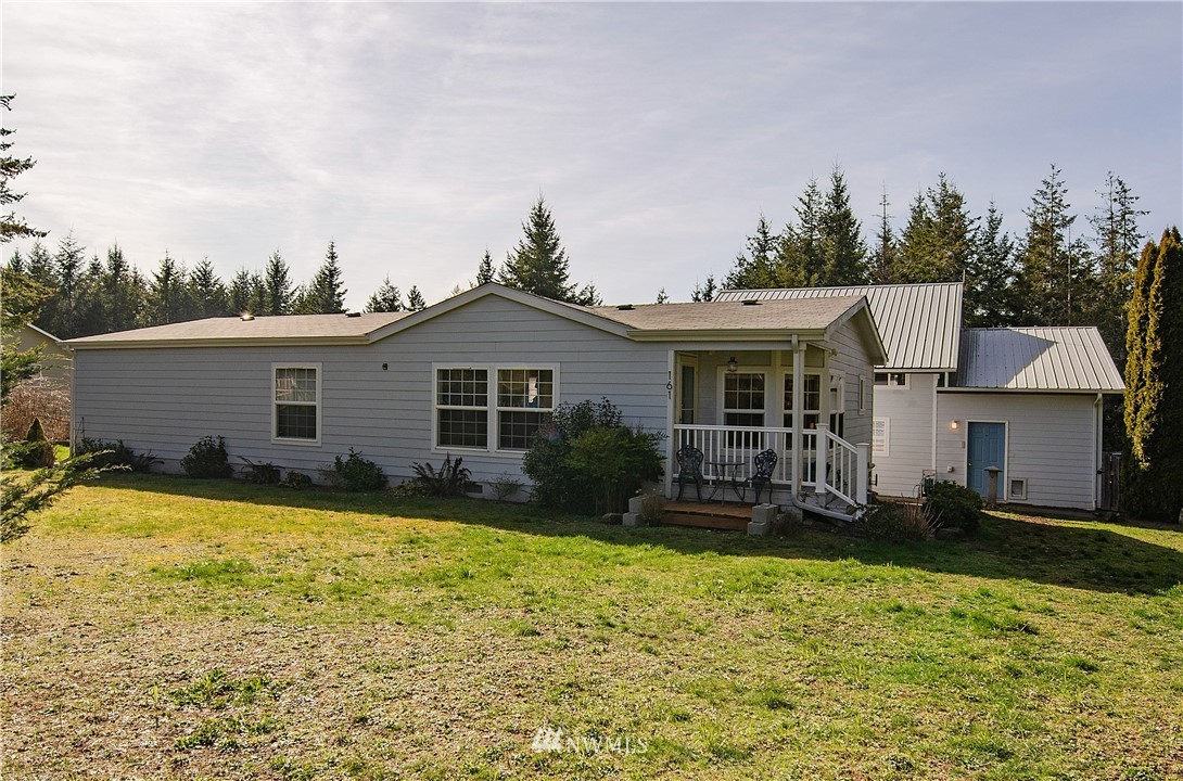 161 Southeast Ashley Road Shelton, WA 98584 - Photo 1 of 34 Gallery Image 1