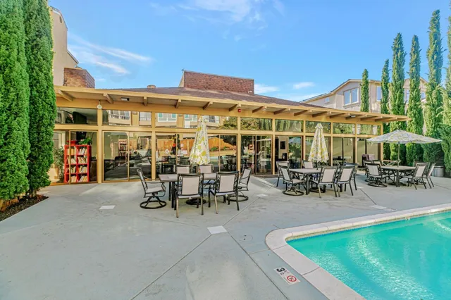 $889,000 | 1700 Civic Center Drive, Unit 707, Santa Clara, CA 95050