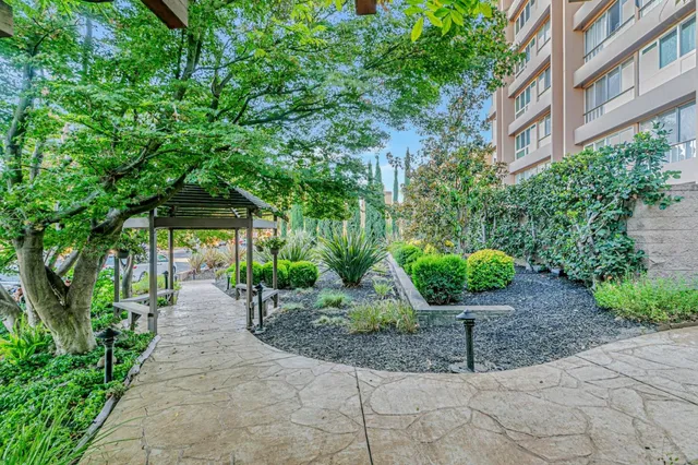 $889,000 | 1700 Civic Center Drive, Unit 707, Santa Clara, CA 95050